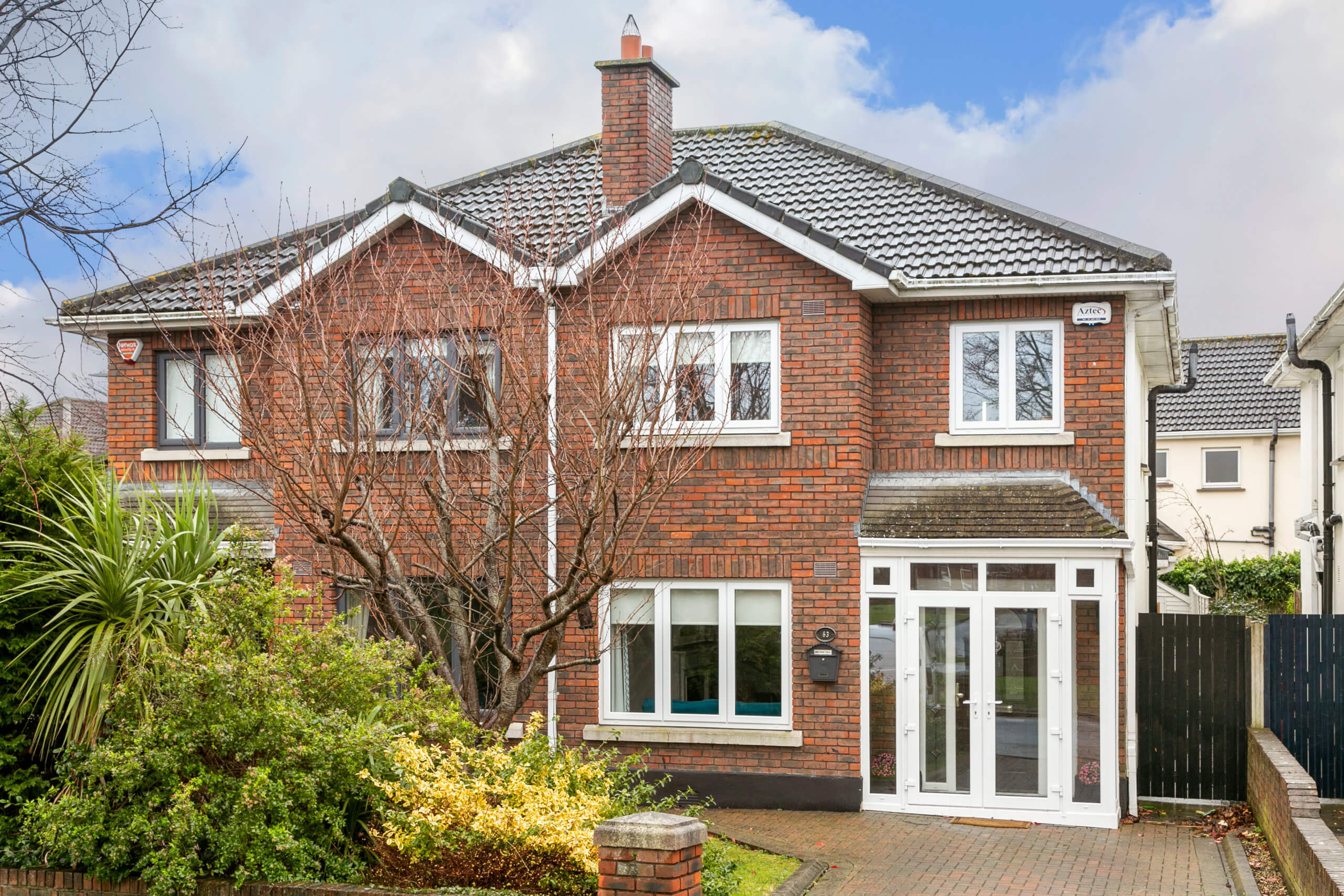 63 Wainsfort Manor Crescent, Terenure D6W DC97 NORTHS